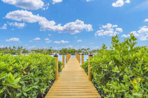 3545 S Ocean Boulevard 304, South Palm Beach, FL 33480 Sold 12/12/24