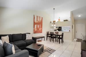 91 Via De Casas Norte 91w, Boynton Beach, FL 33426 Sold 01/08/25