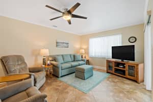 595 24th Avenue, Vero Beach, FL 32962 Sold 10/04/24
