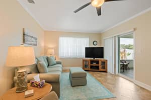 595 24th Avenue, Vero Beach, FL 32962 Sold 10/04/24