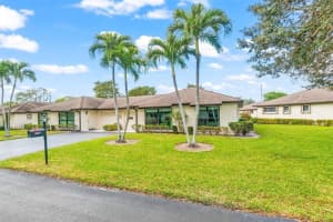 10305 Equestrian Drive B, Boynton Beach, FL 33436 Sold 01/17/25