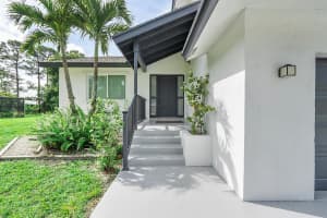 9312 Palomino Drive, Lake Worth, FL 33467 Sold 10/17/24