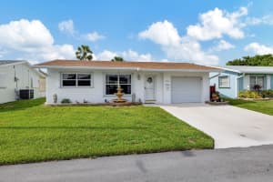 4516 NW 45 Court, Tamarac, FL 33319 Sold 03/31/25