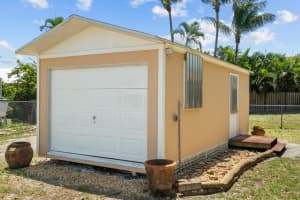 718 SE Alamanda Circle, Stuart, FL 34996 Sold 10/24/24