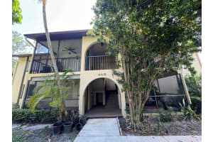 446 Pine Glen Lane C-1, Greenacres, FL 33463 Sold 10/02/24