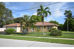 699 NE 70th Street, Boca Raton, FL 33487 Sold 10/29/24