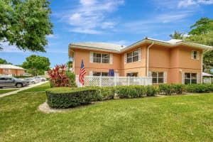 1910 Hartford Court, West Palm Beach, FL 33409 Sold 10/18/24