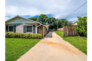 1917 71st Street S, Boynton Beach, FL 33426 Sold 10/23/24