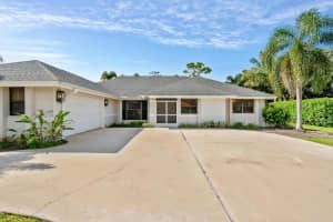 15370 Softwood Court, Wellington, FL 33414 Sold 04/18/25