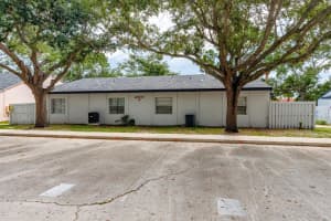 2007 Oleander Boulevard Apt D, Fort Pierce