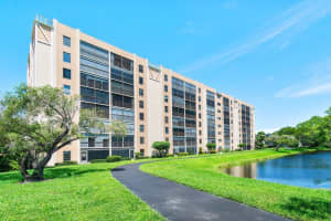 6866 Huntington Lane 205, Delray Beach, FL 33446 Sold 03/17/25