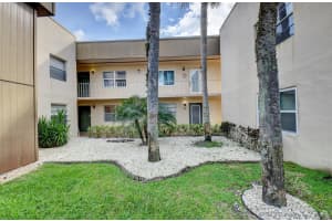 237 Piedmont E, Delray Beach, FL 33484 Sold 01/21/25