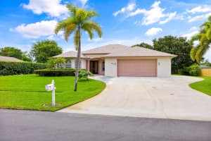 2872 SE Bakersfield Street, Port Saint Lucie, FL 34952 Sold 10/16/24