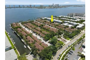 1030 Lake Shore Drive 101, Lake Park, FL 33403 Sold 01/07/25
