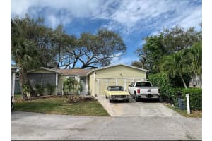 2555 Pga Boulevard 205, Palm Beach Gardens