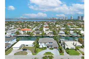 1200 Bimini Lane, Singer Island, FL 33404 Sold 03/03/25