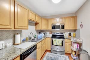 10093 44th Way S 405, Boynton Beach, FL 33436 Sold 03/26/25