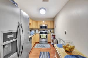 10093 44th Way S 405, Boynton Beach, FL 33436 Sold 03/26/25