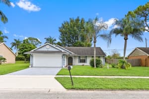 106 Sherwood Drive, Royal Palm Beach, FL 33411 Sold 03/27/25