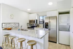 108 Club Drive, Palm Beach Gardens, FL 33418 Sold 04/08/25