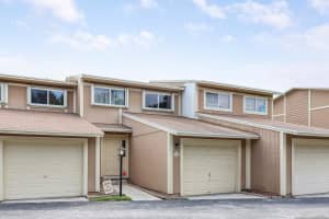 154 Maplecrest Circle, Jupiter, FL 33458 Sold 10/21/24