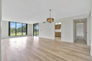 5350 Woodland Lakes Drive 208, Palm Beach Gardens, FL 33418 Sold 10/08/24