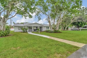 745 Heron Drive, Delray Beach, FL 33444 Sold 01/27/25