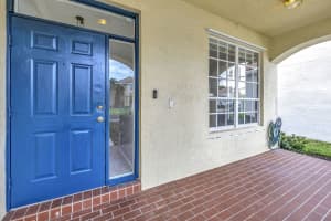 7717 Thornlee Drive, Lake Worth, FL 33467 Sold 12/02/24