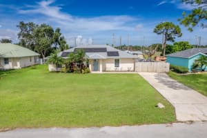 1072 Persian Lane, Sebastian, FL 32958 Sold 01/10/25