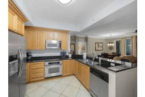 1 Renaissance Way 202, Boynton Beach, FL 33426 Sold 01/22/25