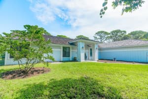 835 NE Stokes Terrace, Jensen Beach, FL 34957 Sold 11/14/24