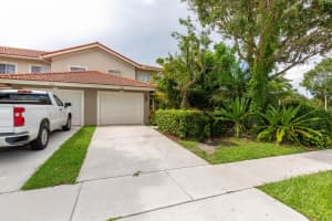 12768 Westhampton Circle, Wellington, FL 33414 Sold 10/31/24