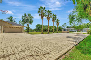 12629 75th Lane N, The Acreage, FL 33412 Sold 03/03/25