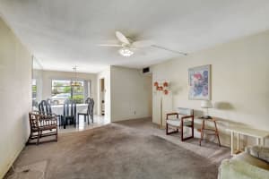 4 Golfs Edge B, West Palm Beach, FL 33417 Sold 10/29/24