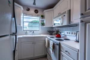 319 Windsor N, West Palm Beach, FL 33417 Sold 08/16/25