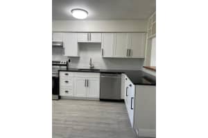 2523 SE Washington Street, Stuart, FL 34997 Sold 03/21/25