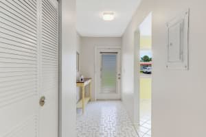 125 Lake Anne Drive 125, West Palm Beach, FL 33411 Sold 10/15/24
