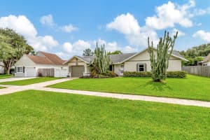 50 Cedar Circle, Boynton Beach, FL 33436 Sold 11/08/24