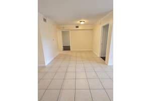 4271 San Marino Boulevard 104, West Palm Beach, FL 33409 Sold 10/10/24