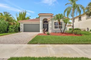 2280 SW Newport Isles Boulevard, Port Saint Lucie, FL 34953 Sold 12/03/24
