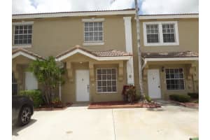 754 SW 122nd Terrace, Pembroke Pines, FL 33025 Sold 10/11/24