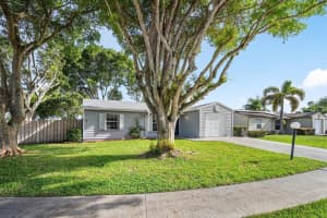 5183 Canal Circle S, Lake Worth, FL 33467 Sold 11/04/24