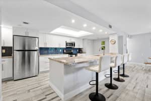 825 Egret Circle 210, Delray Beach, FL 33444 Sold 11/27/24