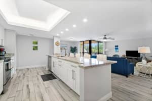 825 Egret Circle 210, Delray Beach, FL 33444 Sold 11/27/24