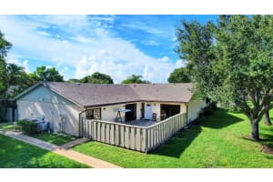 8057 Ambach Way 25-D, Hypoluxo, FL 33462 Sold 11/15/24