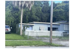 512 S 8th Street, Fort Pierce, FL 34950 Sold 12/13/24