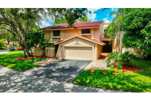 613 Hollows Circle, Deerfield Beach, FL 33442 Sold 02/18/25