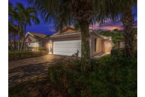 889 SW Balmoral Trace, Stuart, FL 34997 Sold 02/20/25