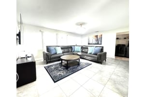 116 Park Road N, Royal Palm Beach, FL 33411 Sold 02/14/25