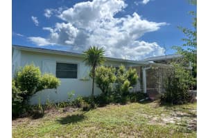 8448 SE Pine Circle, Hobe Sound, FL 33455 Sold 10/31/24